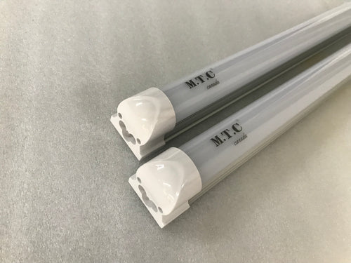 Pack of 10 M0715 :M.T.C Canada Premium Range LED T8 4 Feet Integrated Tube Light Fixture Frosted /Shop Light Fixture /Garage Light Fixture /Cooler Light /Fridge Light 36W 4680lm(130lm/W) 6000K