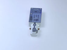 Pack of 5 Piece M0684 / Side  Power: 3 Pin side  Power for Track M0684 3 Pin H Type 120VAC (Black Housing / White Housing Side Power)