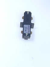 Pack of 10 Piece M0684 (I) Straight Black Housing / White Housing  :M.T.C Canada I Joint Straight 3 Pin for Track M0684 3 Pin H Type 120VAC Only to Joint 2 Piece in Straight Line