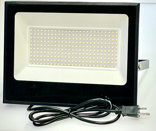 M0639: Pack of 4 Pcs  Led 30W Linear Slim Flood Light 3600lm 6000K Ip66 Input Voltage AC120V With 1.5M Wire and US wall plug CETL Certified